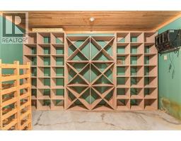 3503 LAKESHORE Road - 28