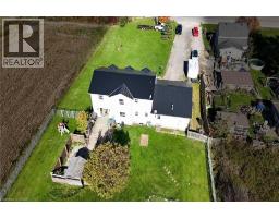 8 TALBOT Road - 38