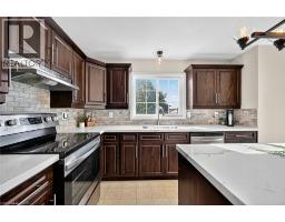 8 TALBOT Road - 9