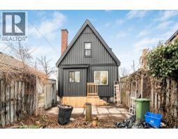 7 STAPLETON Avenue - 28