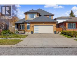 34 HIGHBURY Drive - 1