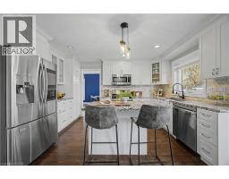 34 HIGHBURY Drive - 12