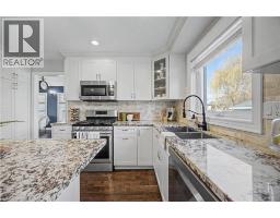 34 HIGHBURY Drive - 14