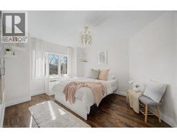 34 HIGHBURY Drive - 32