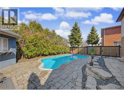 34 HIGHBURY Drive - 42