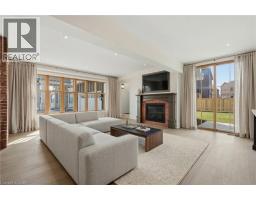 8946 CREDITVIEW Road - 18