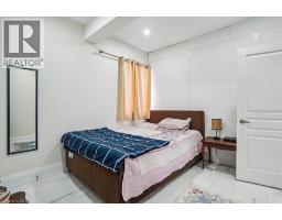 251 KING Street E - 29