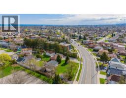 251 KING Street E - 44