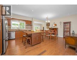 285 SURREY Drive - 10