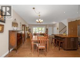 285 SURREY Drive - 18