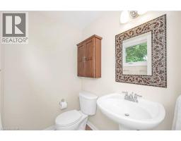 285 SURREY Drive - 24
