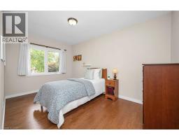 285 SURREY Drive - 25