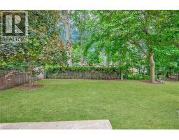 285 SURREY Drive - 43