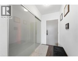 10 YORK Street UnitNo. 3807 - 17