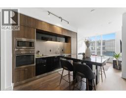 10 YORK Street UnitNo. 3807 - 2