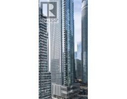 10 YORK Street UnitNo. 3807 - 41