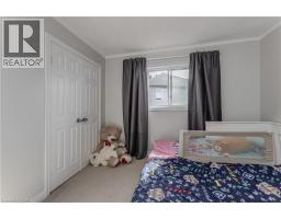 209 PORTAGE Lane - 31