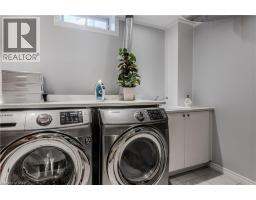 209 PORTAGE Lane - 44