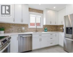 64 MARCY Crescent - 12