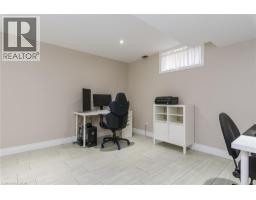 64 MARCY Crescent - 30