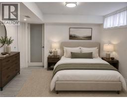 64 MARCY Crescent - 34