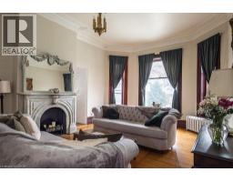 347 QUEEN Street S - 15
