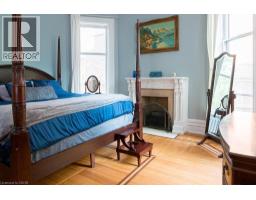 347 QUEEN Street S - 18