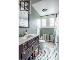 347 QUEEN Street S - 41