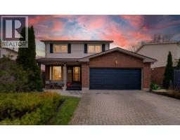 108 CLEARWATER Crescent - 1