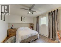 108 CLEARWATER Crescent - 22