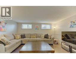 108 CLEARWATER Crescent - 31