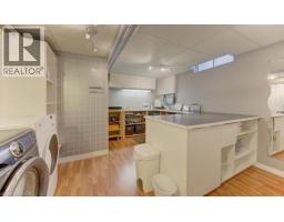 108 CLEARWATER Crescent - 36