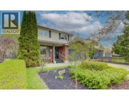 108 CLEARWATER Crescent - 5