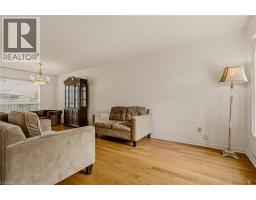 90 LYNNETTE Drive - 18