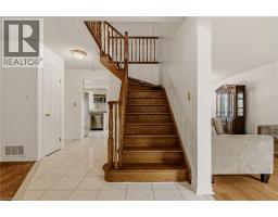 90 LYNNETTE Drive - 9