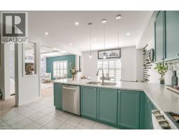 318 WALLACE Street - 10