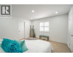 318 WALLACE Street - 27