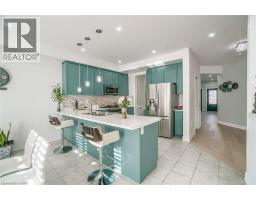 318 WALLACE Street - 7