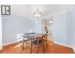 34 LORRAINE Crescent - 5