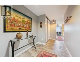 55 GREEN VALLEY Drive UnitNo. 1803 - 6