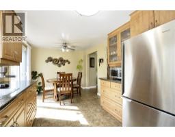 114 BAKERSFIELD Drive - 15
