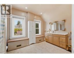 17 ALLAN Street W - 25