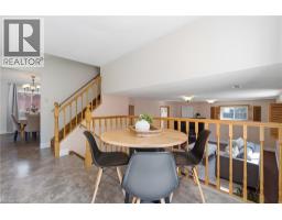 484 HUNTERSWOOD Court - 18