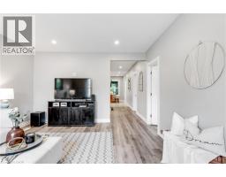 211 WILLIAM Street - 9