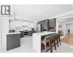 1194 QUEEN VICTORIA Avenue - 14