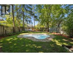 1194 QUEEN VICTORIA Avenue - 42