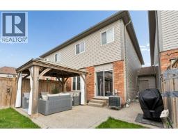 23 VALLEYBROOK Drive - 36