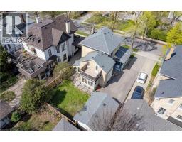 25 AHRENS Street W - 36