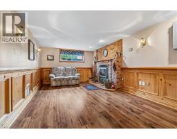668 BRIDLE Wood - 22
