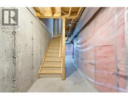506 BEAUMONT Crescent - 20